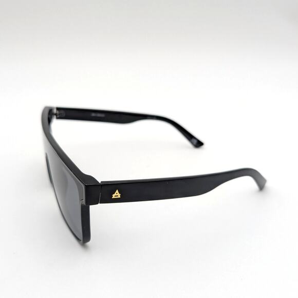 Aire Ara Unisex Square Sunglasses Shiny Black Frame W/ Smoke Mono Lens One Size - Picture 5 of 7